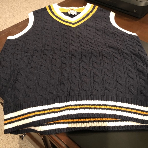 Brooks Brothers Vest size Large - Picture 3 of 6